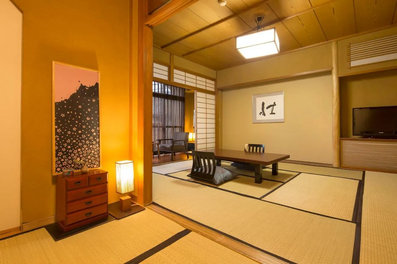 湯河原温泉 旅館 三桝家 湯河原町